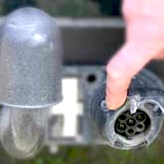 Montera Släpvagnskontakt