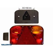 Baklampa höger L238xB138xH55 med dimljus, bajonettanslutning, inkl glödlampor Baklampa höger L238xB138xH55 med dimljus, bajonettanslutning, inkl glödlampor