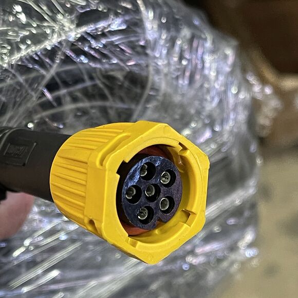 VALERYD Huvudkabel 13-pol, 7,7m + 2x5,3m, Bajonettkontakt 6-pol.