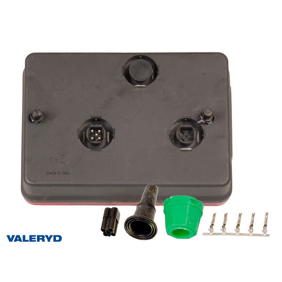 VALERYD Baklampa Ajba Hö 190x135x50 med skyltbelysning och backljus. Bajonettanslutning