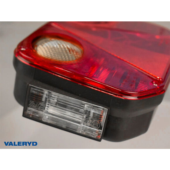 VALERYD Baklampa Radex Hö 250x145x55 med backljus