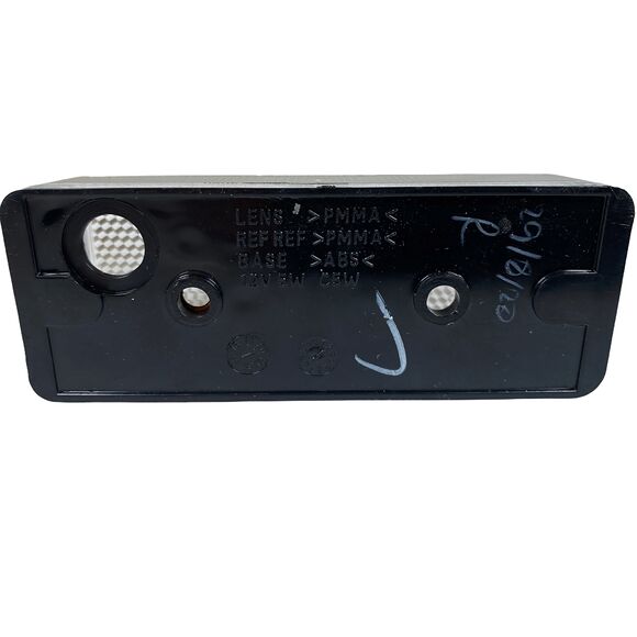 VALERYD Positionsljus Hö/Vä Aspöck/Sim/Talmu L110xB41xH28 vit med reflex